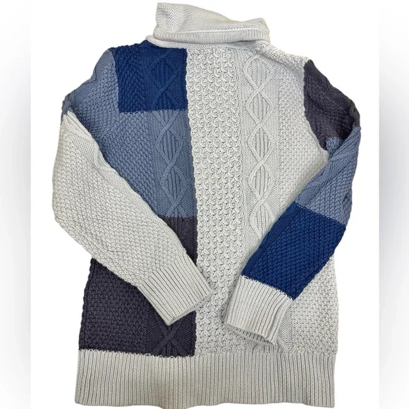 L.L. Bean Women's Signature Funnelneck Fisherman Knit Sweater Small - Picture 2 of 7